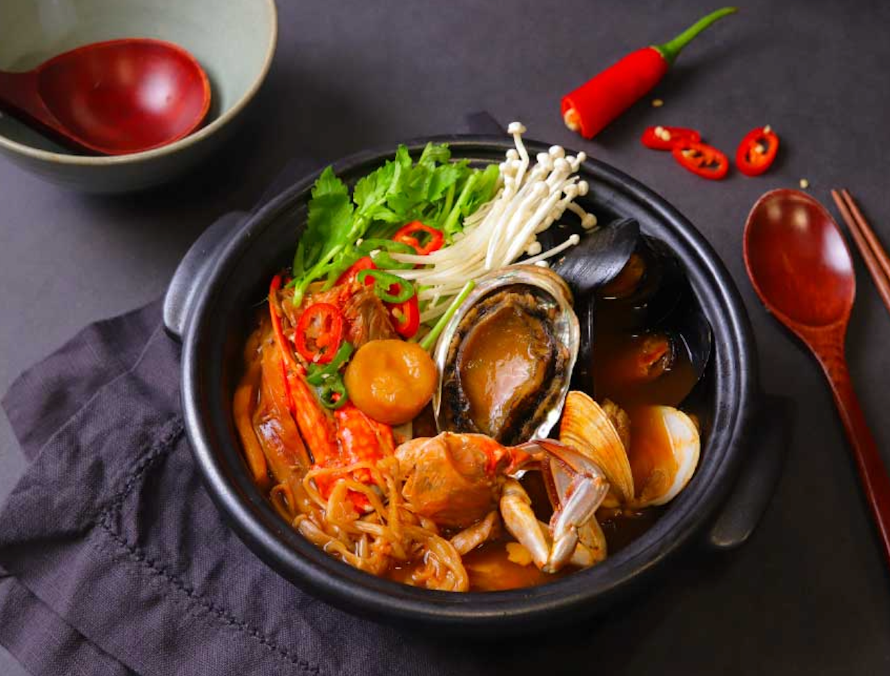 Traditional Korean Seafood Stew🦀🍲 (3ea pack, serves 6)