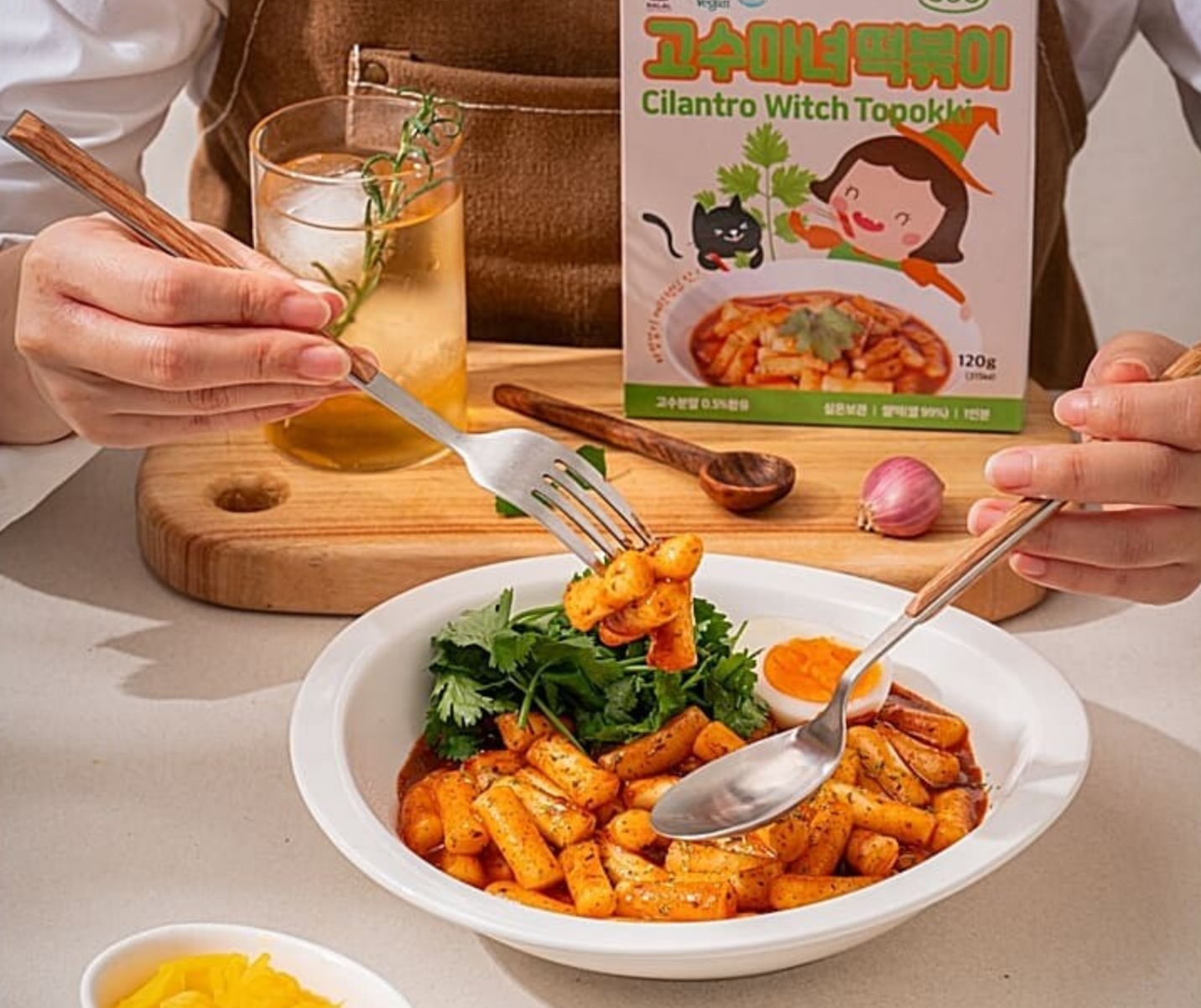 Cilantro Topokki - Korea’s First-Ever Fusion (5 servings) 🥘